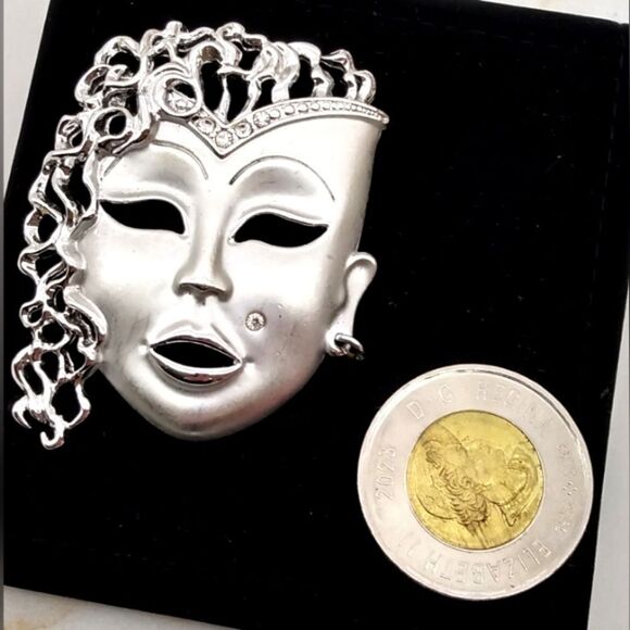 Silver Masquerade Mask Brooch Pendant Jewelry Vintage - Picture 6 of 8
